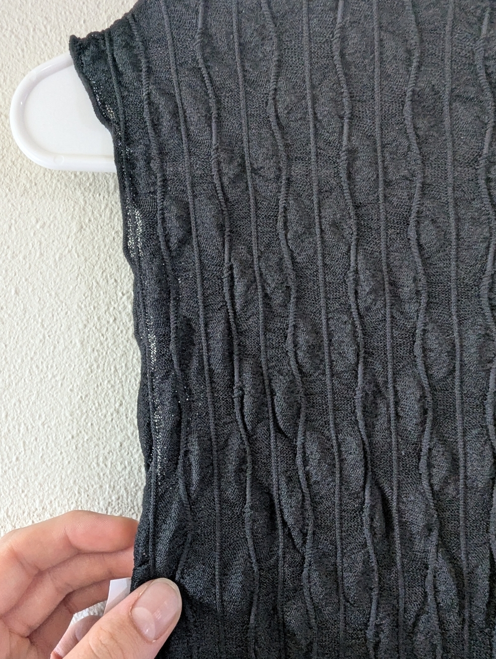 Double Layer Mesh Top - Picture 5 of 7